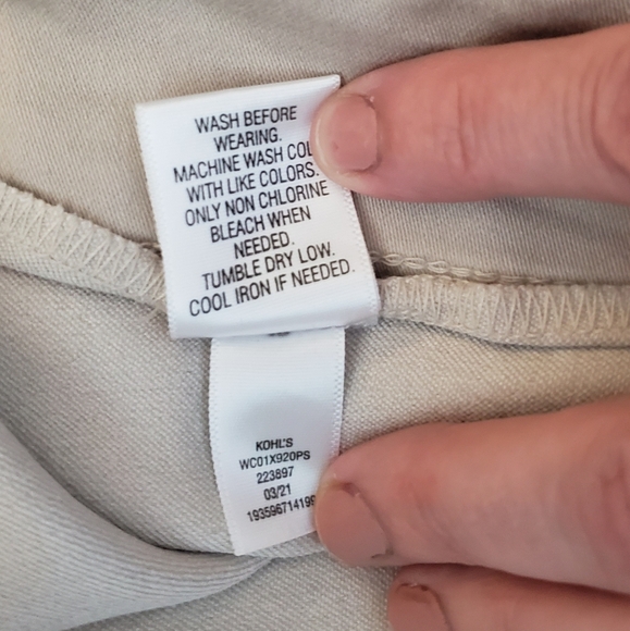 Women's Croft & Barrow 20W Khaki Shorts - Picture 5 of 6